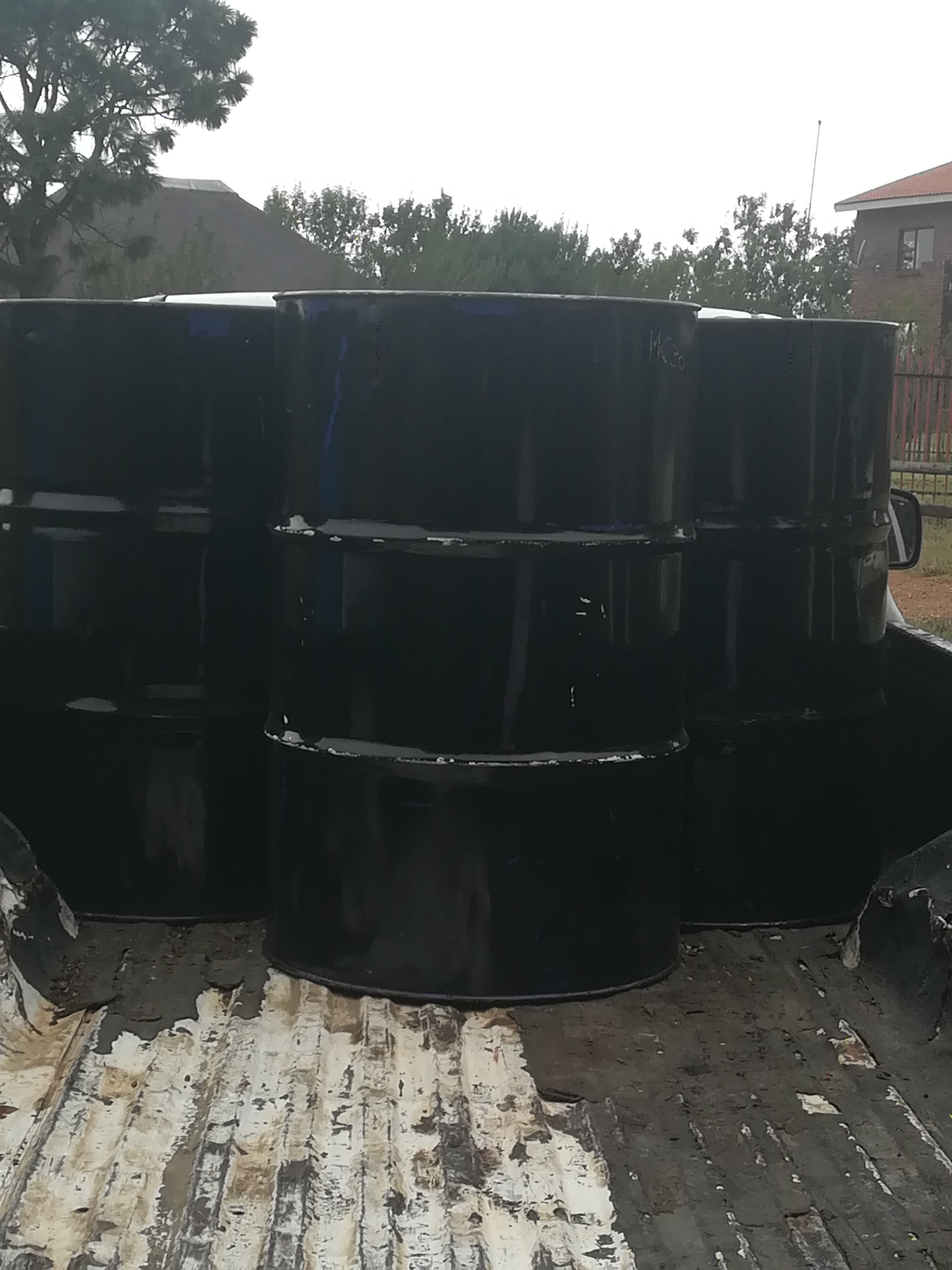 Bitumen - Iscor Black Paint 200liter drum 